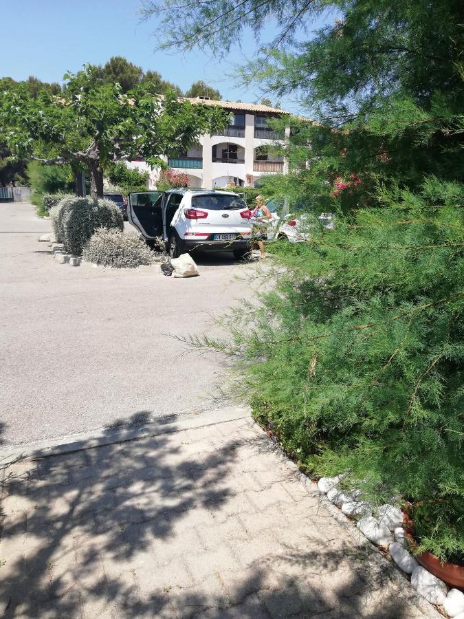 Appartement en résidence privée proche mer Sausset-les-Pins Esterno foto