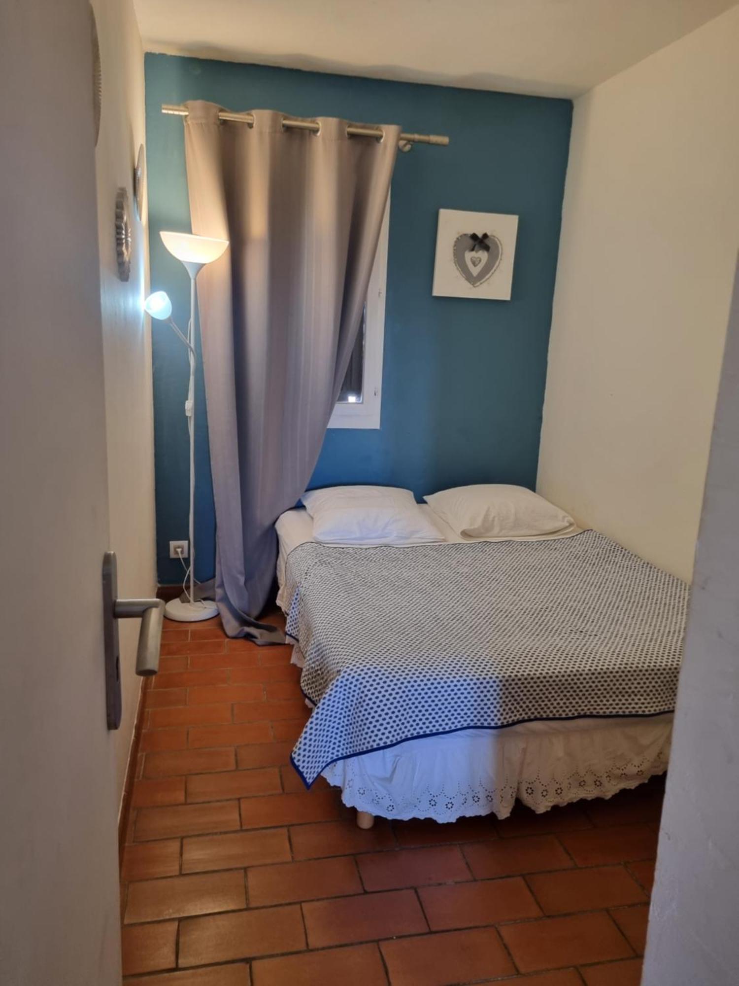 Appartement en résidence privée proche mer Sausset-les-Pins Esterno foto